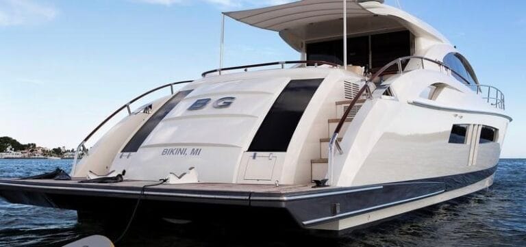Boat rental: 75′ Lazzara | West Palm Beach