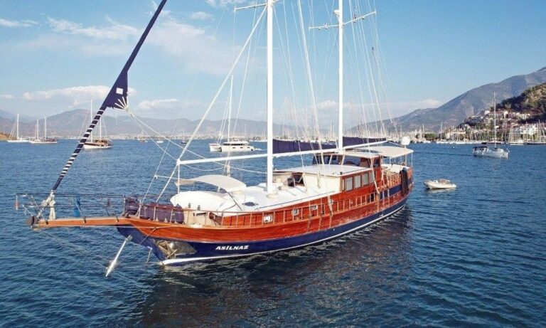 Boat rental: Gulet Asilnaz 4 Cabin Crewed Gulet Departing From Bodrum, Gökova, Göcek, Marmaris, and Fethiye