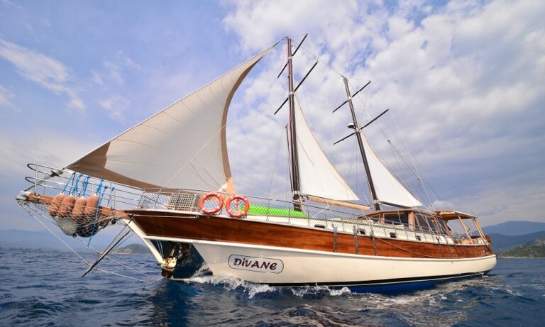 Boat rental: Gulet Divane 4 Cabin Crewed Gulet Cruising Bodrum, Göcek, Marmaris, Fethiye, and Gökova