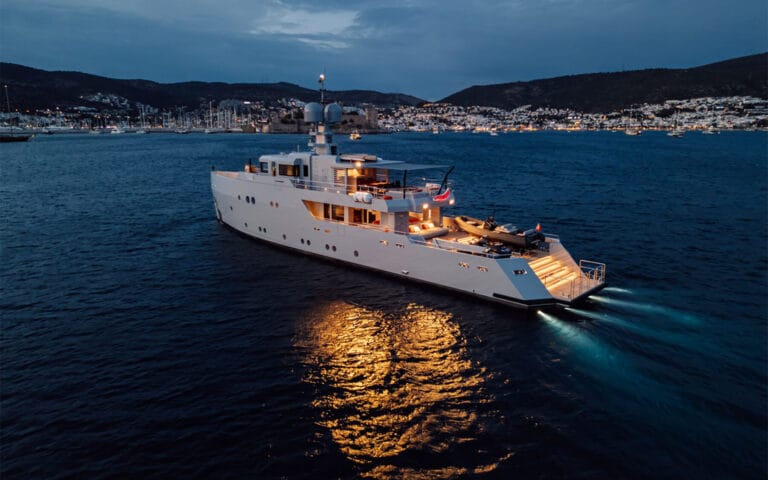 Boat rental: Aegean Yacht 37.3m – “Carmen” | Based in Zadar, Marina Dalmacija