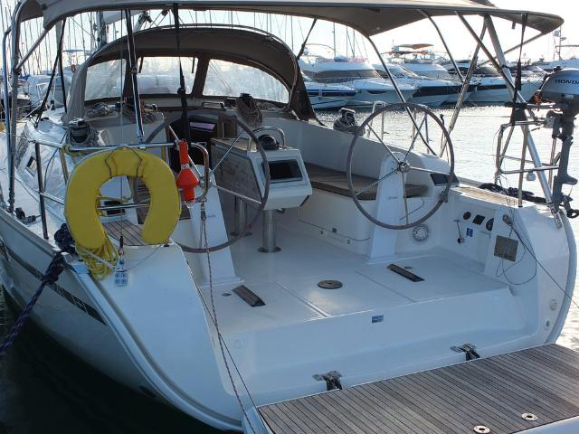 Boat rental: Explore the Twelve Islands – Bavaria Cruiser 41 Sailing Charter in Göcek